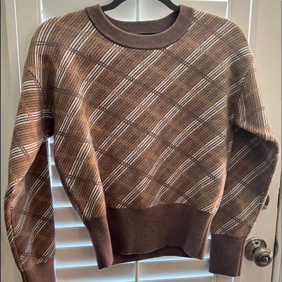 Ann Taylor Sweaters - Ann Taylor Sweater